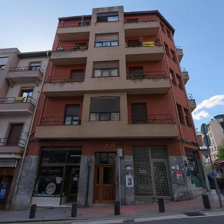 Vivienda Turistica Junto Al Ayuntamiento アパート